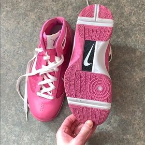 Breast cancer pink Nike shoes
